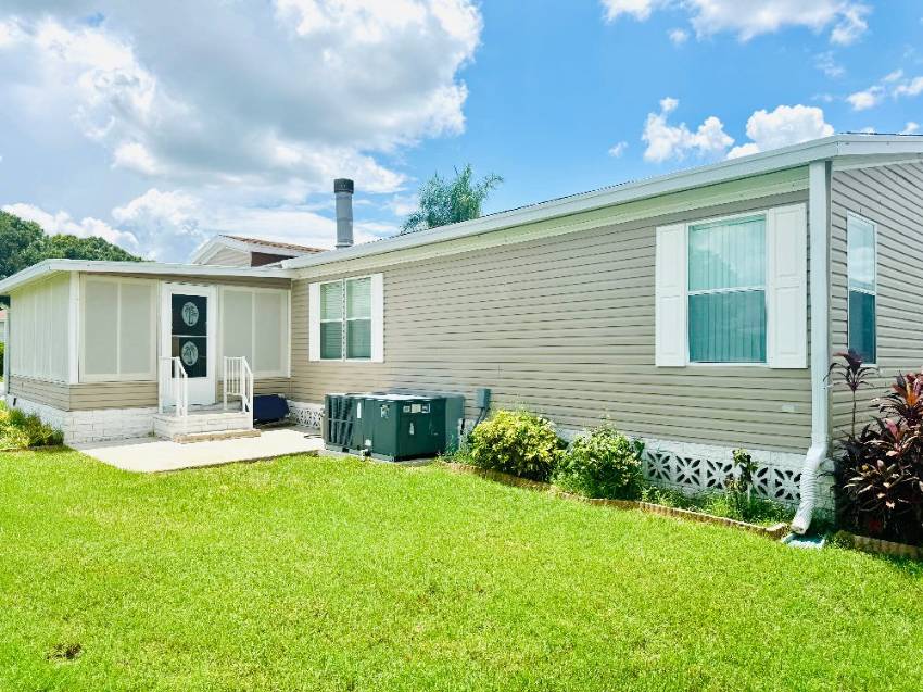 1603 Champion Drive a Lakeland, FL Mobile or Manufactured Home for Sale